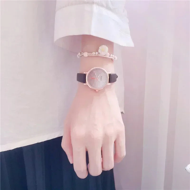 Cute Cat Dial Watch for Girls - Stylish & Fun Accessory for School, Parties & Everyday Wear