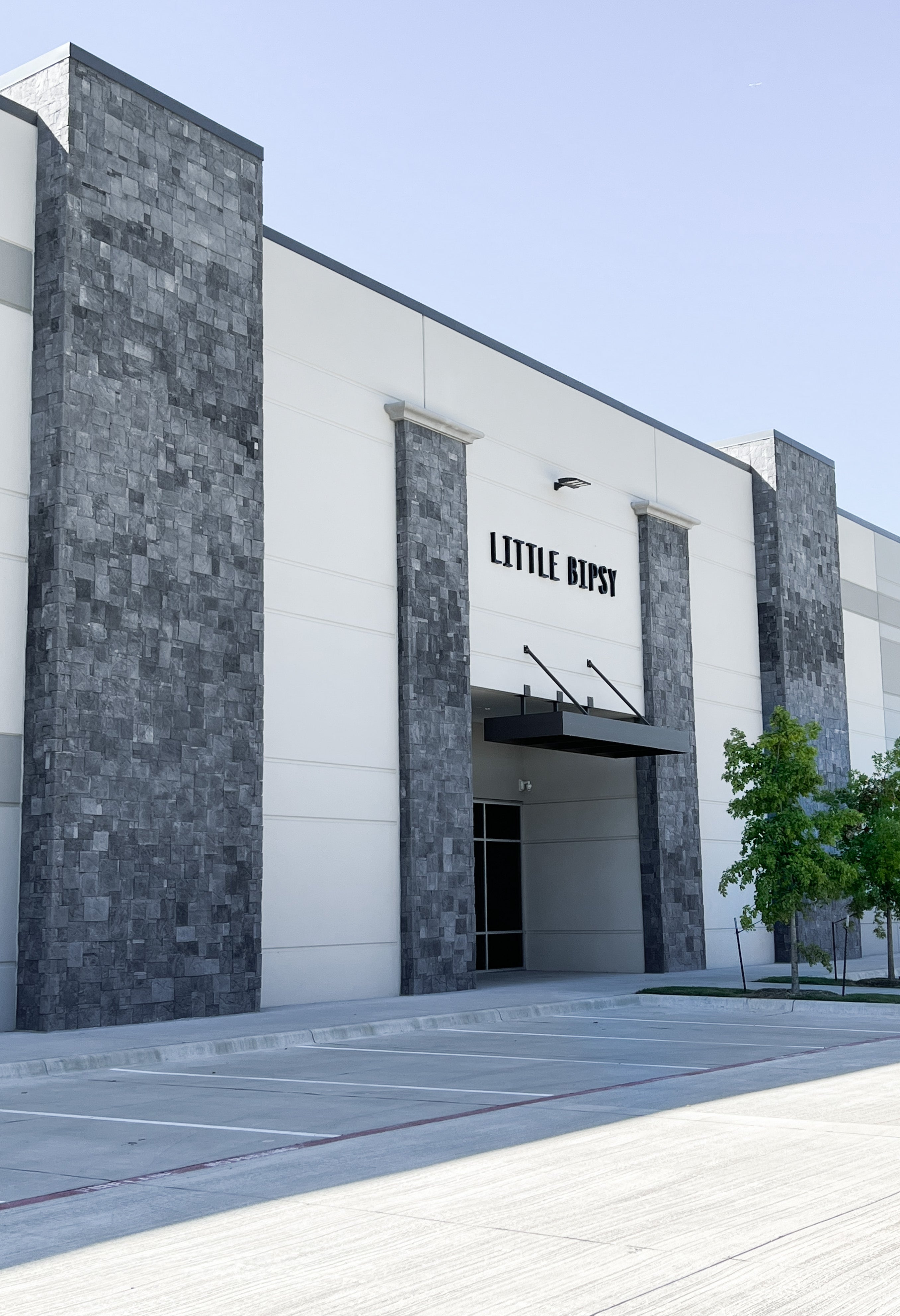 Texas Warehouse Clearance Sale - Up to 70% Off on Home, Fashion & Electronics | July 19 Event | Perfect for Back-to-School Shopping & Home Renovation