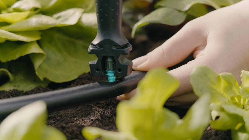 **Gardena Micro Drip Irrigation Kit for Vegetable Beds & Flower Borders – Covers 60 m² – Efficient Watering System for Gardens & Greenhouses**