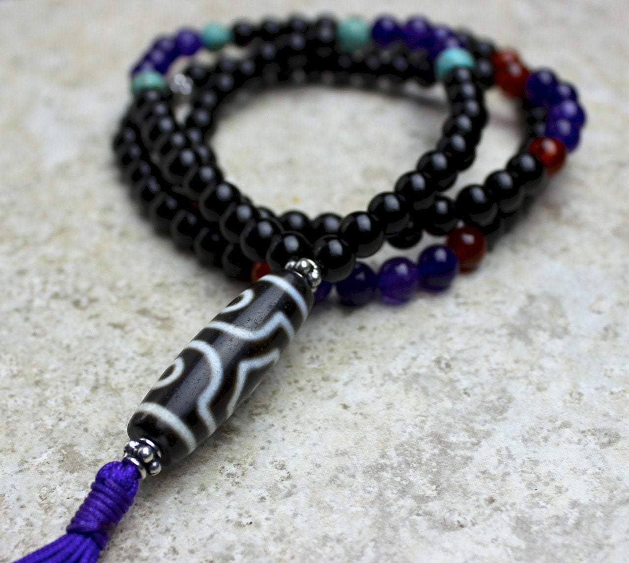 3 Eye Dzi Bead Mala Bracelet with Onyx and Amethyst - Tibetan Buddhist Prayer Beads for Meditation, Yoga & Spiritual Protection