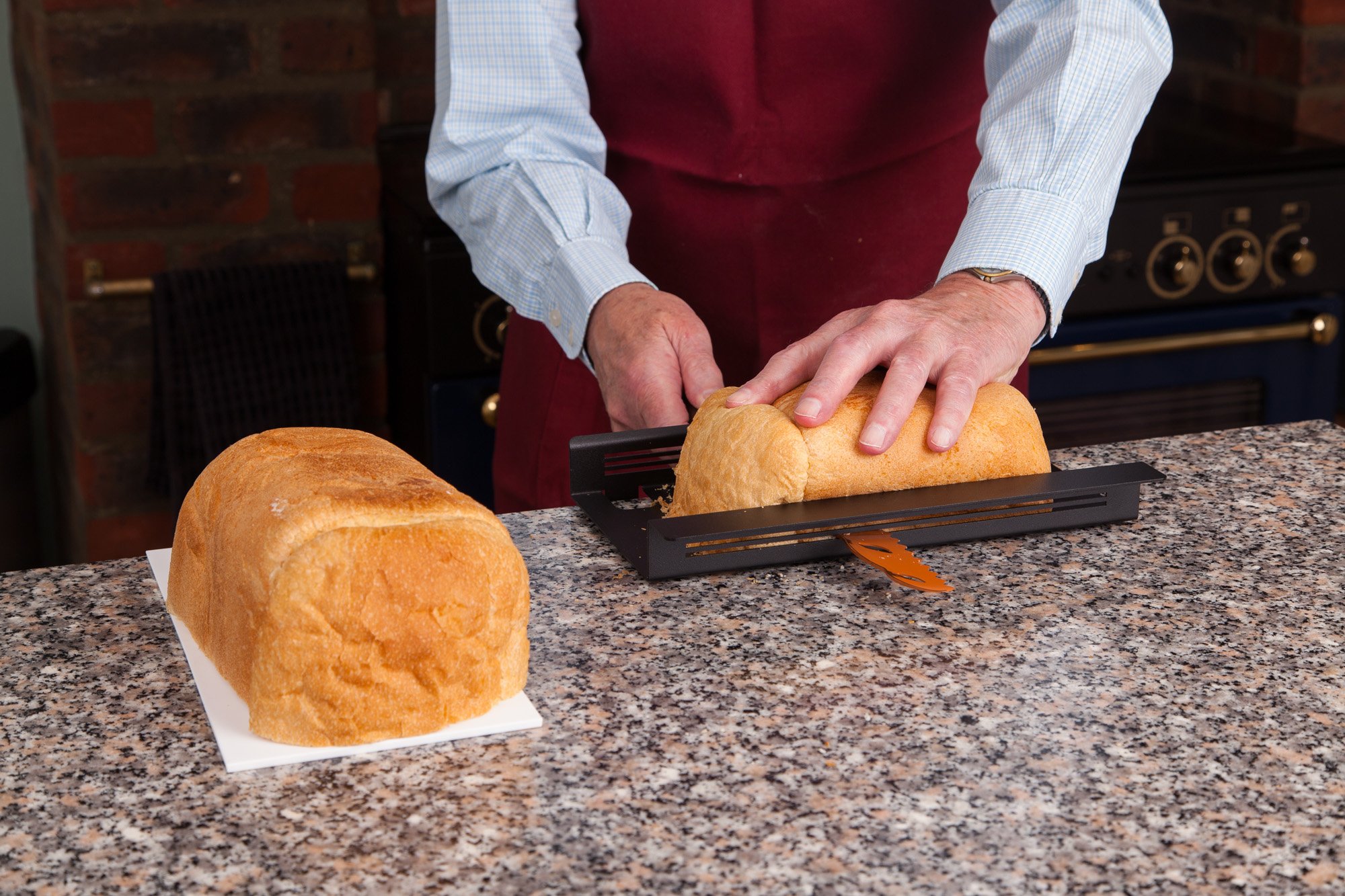 Simpleslice – Patented Bread Slicing Guide | Adjustable Steel Loaf Cutter with Cutting Board | UK Made | Perfect for Homemade Bread, Sandwiches & Meal Prep