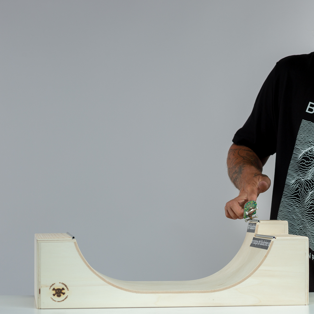 Blackriver Fingerboard Ramps Winkler Dos - Professional Fingerboard Skateboard Ramps for Tech Decks & Mini Skateboards - Perfect for Indoor Skateboarding & Fingerboard Tricks Practice