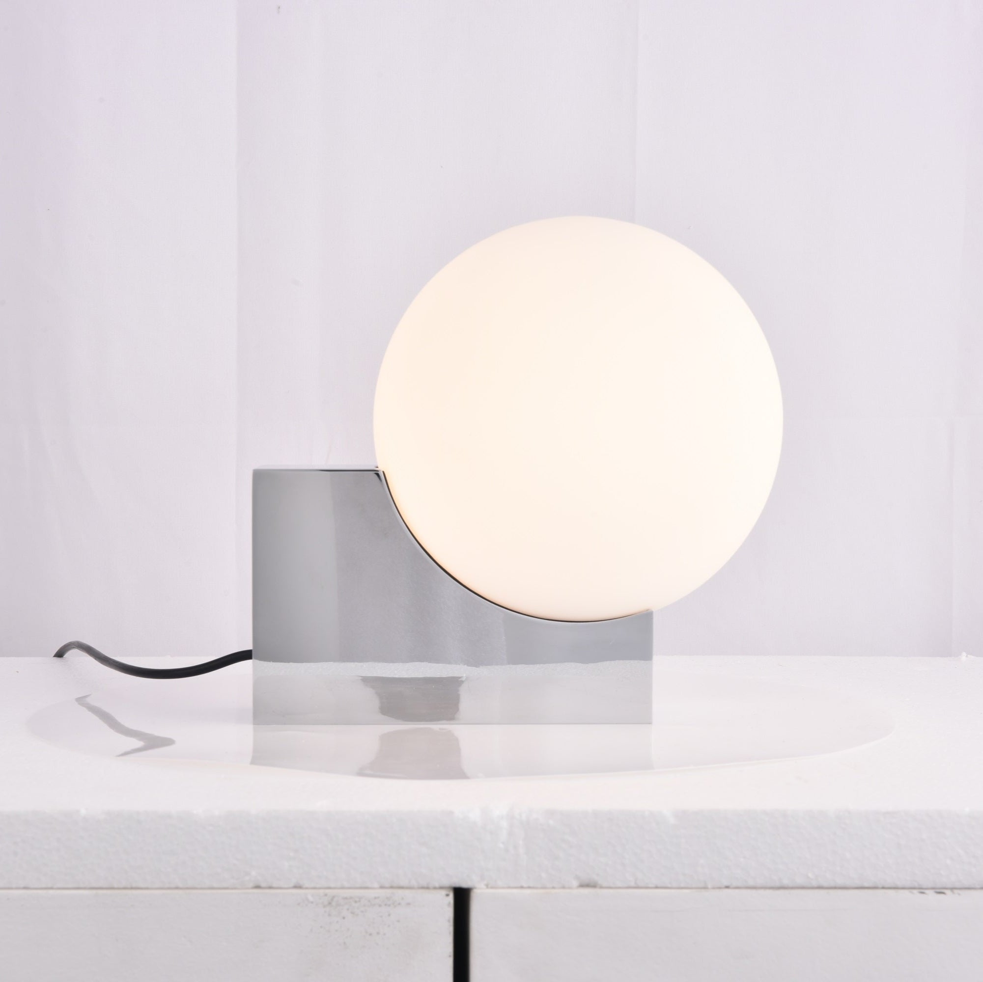 Modern Fusion Table Lamp - Adjustable LED Desk Light for Home & Office - Perfect for Reading, Working, and Nightstand Use