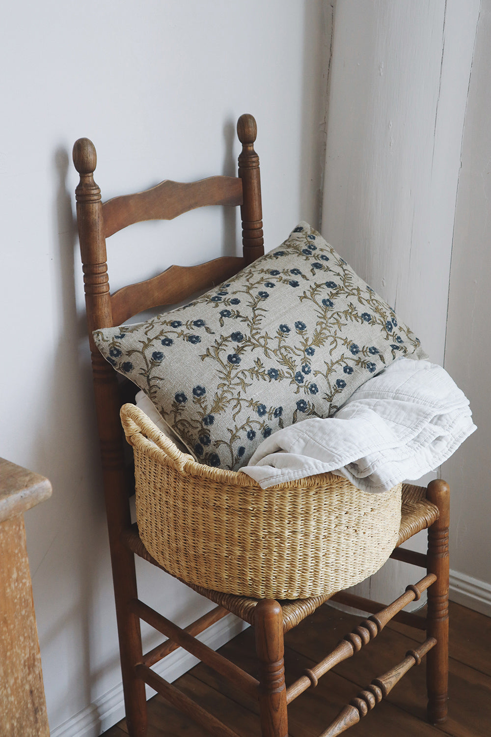 Handmade Linen Block Printed Pillow Cover No. 0223 - Bohemian Home Decor for Living Room, Bedroom & Sofa