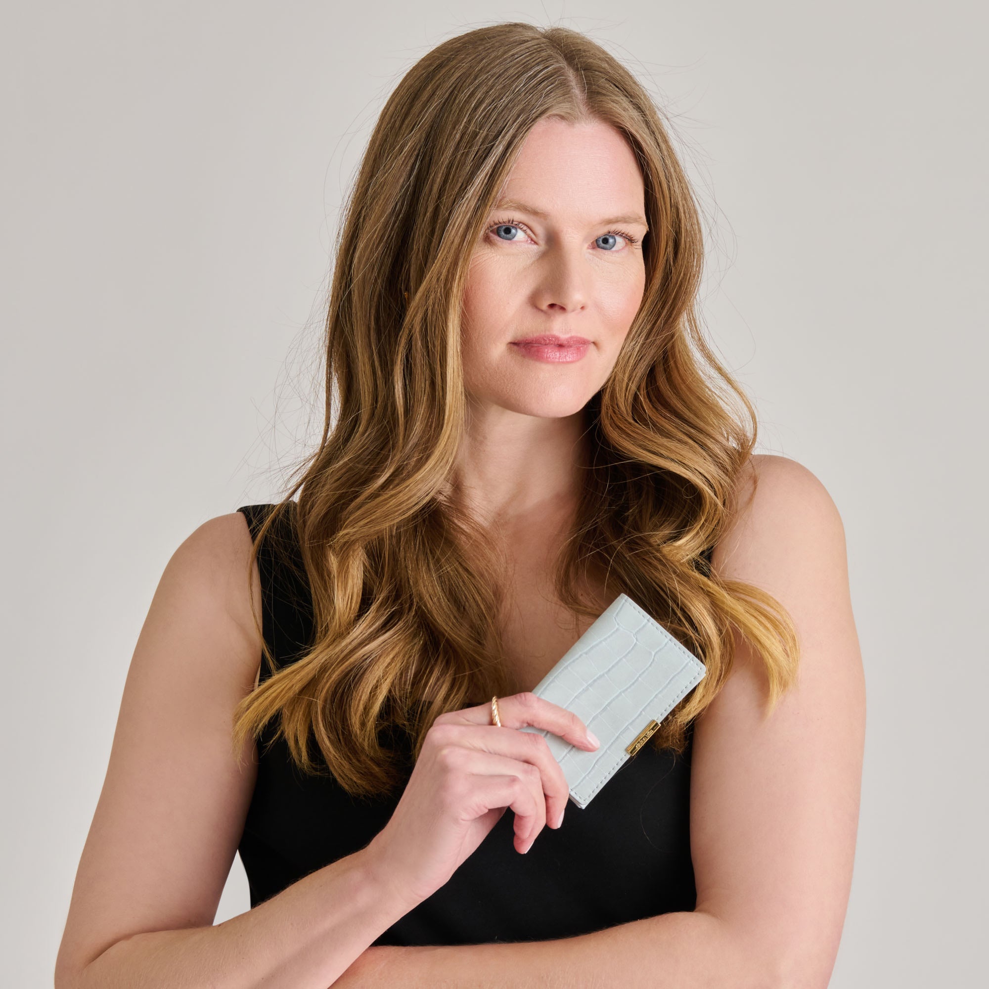 Mini Me Wallet Blue Crocodile Stella - Stylish & Compact Card Holder for Women, Perfect for Everyday Use, Travel & Gifting