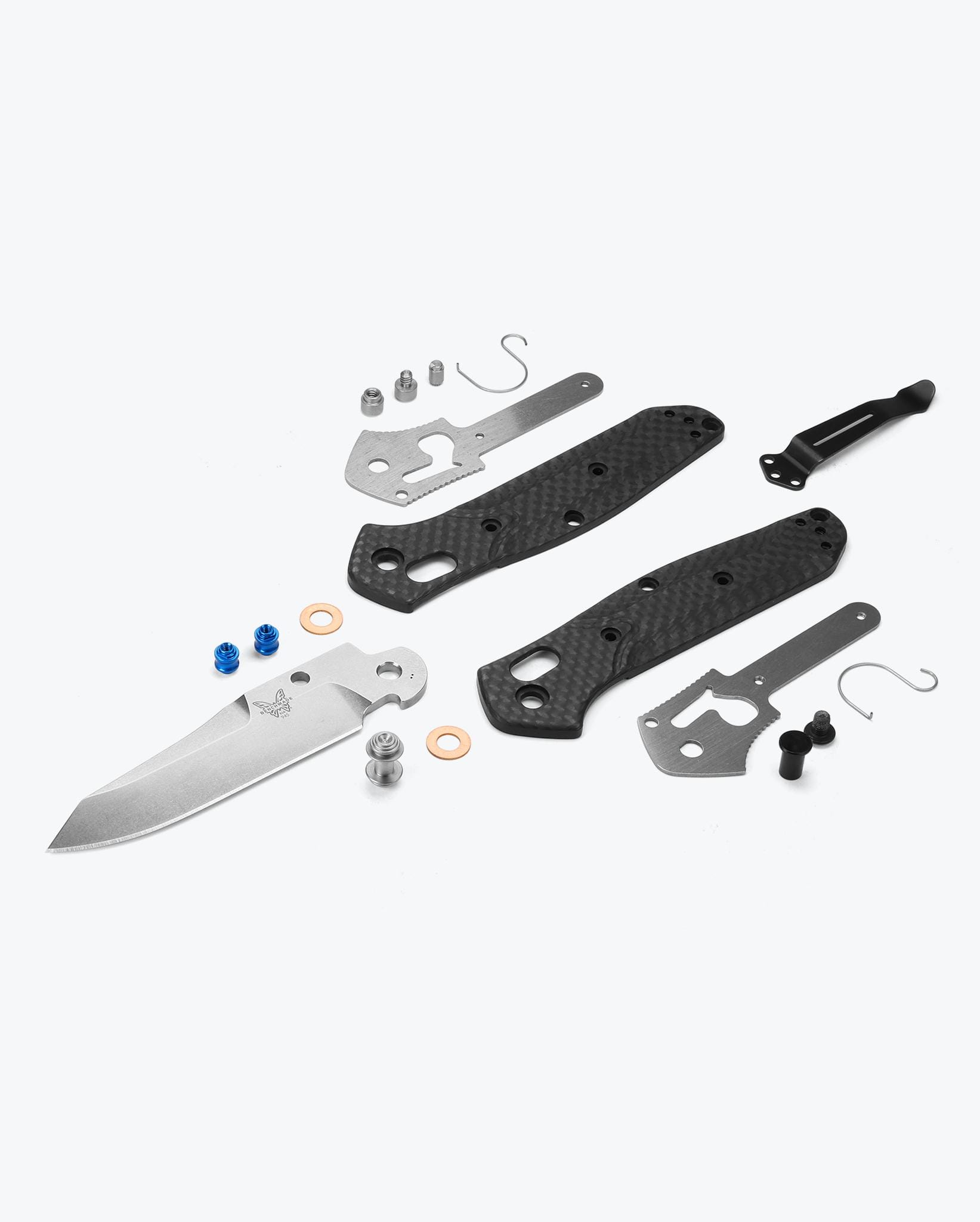 Benchmade 945 Mini Osborne Folding Knife - Carbon Fiber Handle, Lightweight EDC Pocket Knife for Everyday Carry, Outdoor Adventures & Camping
