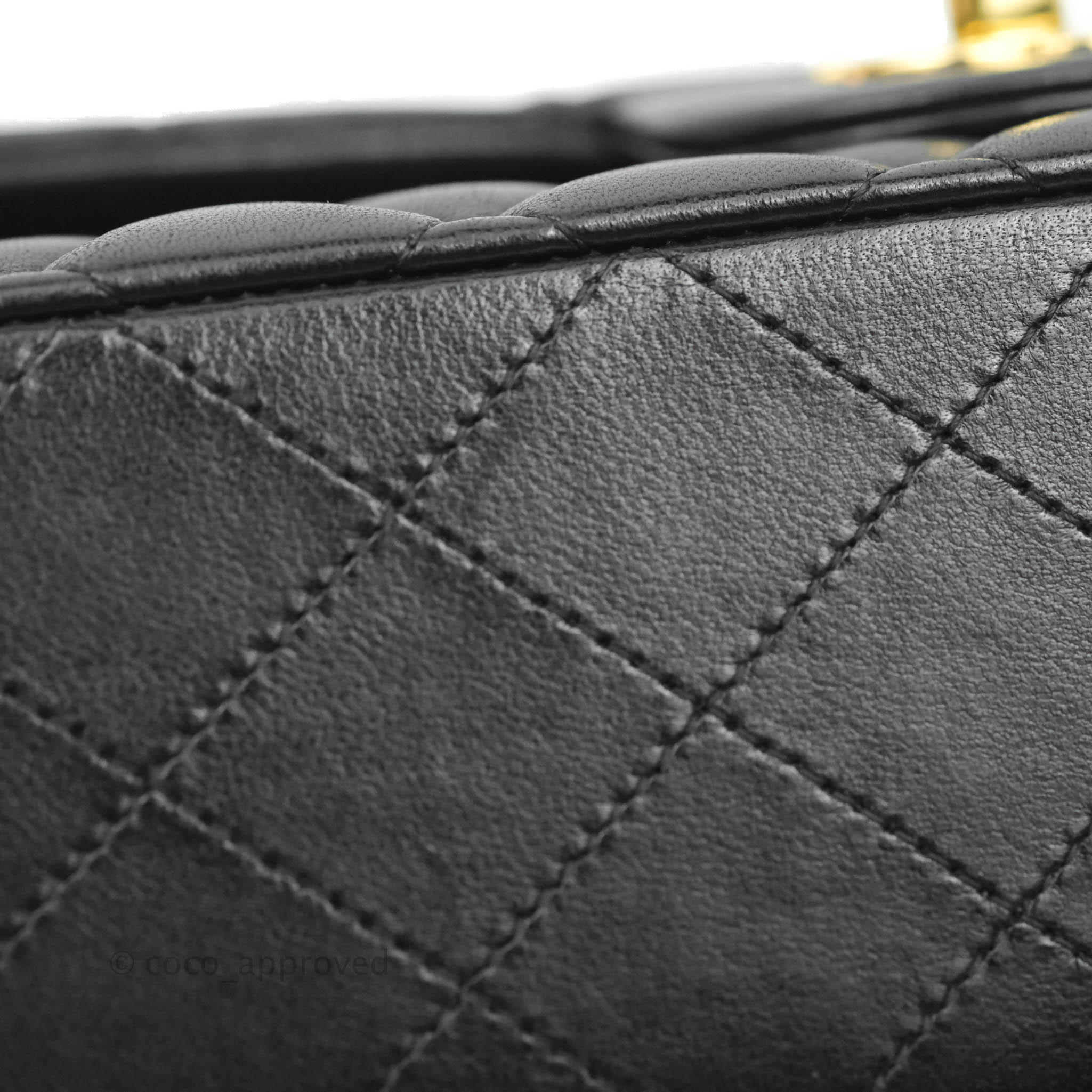 Chanel Classic Medium Double Flap Bag Black Lambskin Leather with Gold Hardware - Luxury Handbag for Women, Perfect for Evening Events & Special Occasions