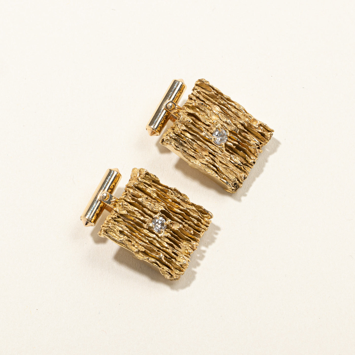 Elegant Textured Diamond Cufflinks for Men - 0.44 Carat Total Weight (ctw) - Perfect for Weddings, Business Meetings & Formal Events
