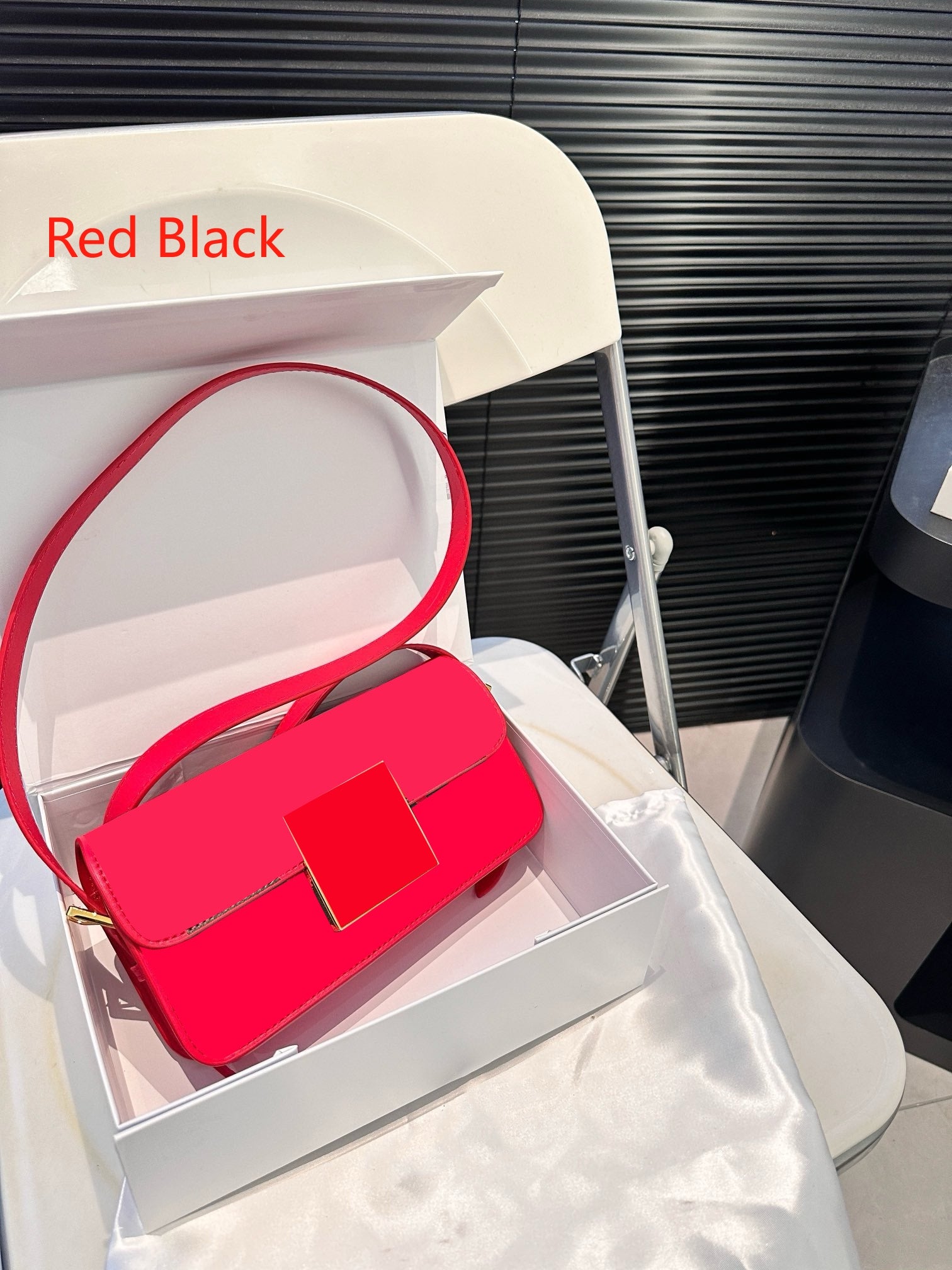 New Bag 2610 - Stylish & Durable Crossbody Bag for Women | Perfect for Work, Travel & Everyday Use