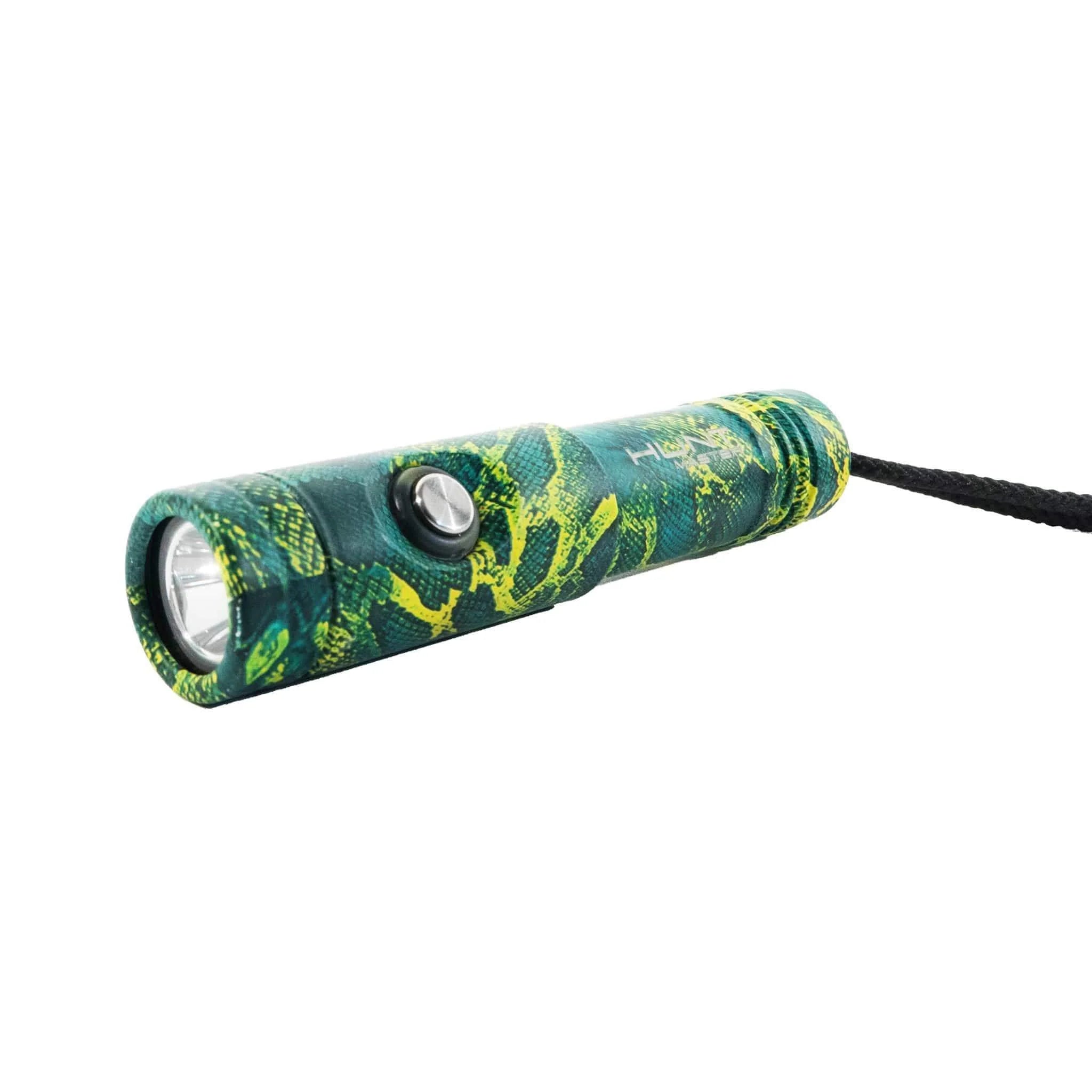 Hunt Master Halo Dive Torch 1050 Lumens - Waterproof Flashlight for Scuba Diving & Night Hunting (Camo/Black) | Perfect for Underwater Exploration & Outdoor Adventures