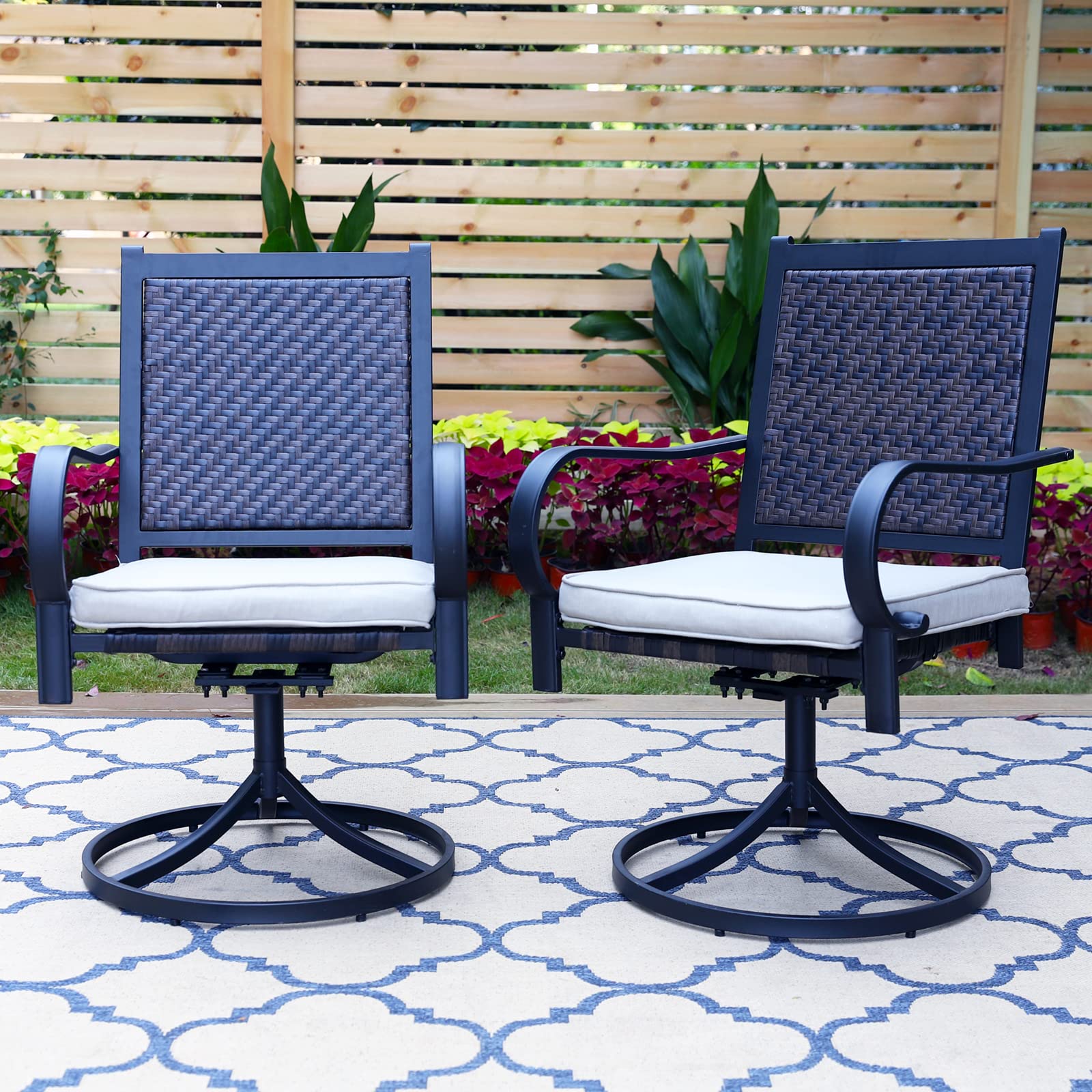 Sophia & William 5-Piece Outdoor Patio Dining Set - Wicker Rattan Furniture with Cushioned Chairs & Round Metal Umbrella Table for Garden, Backyard, Lawn (Perfect for Outdoor Entertaining & Al Fresco Dining)