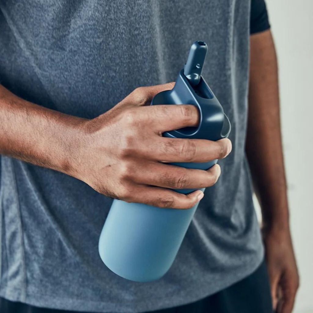 Kinto Active Tumbler 600ml Sports Water Bottle - Insulated Stainless Steel, Leak Proof, Blue Grey - Perfect for Gym, Hiking & Outdoor Activities
