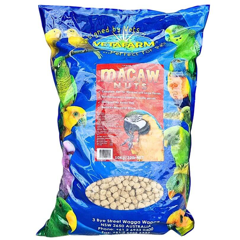 Vetafarm Premium Macaw Nuts - Natural Parrot Food for Large Birds - High Protein & Vitamin Enriched - Perfect for Training, Treats & Daily Nutrition