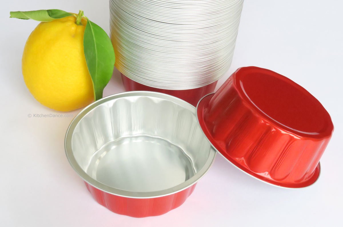 KitchenDance 8 oz Disposable Aluminum Cake Pans - 500 Pack of Red Mini Dessert Pans Without Lids for Baking, Cupcakes & Party Treats | Perfect for Home Baking, Birthday Parties & Catering Events