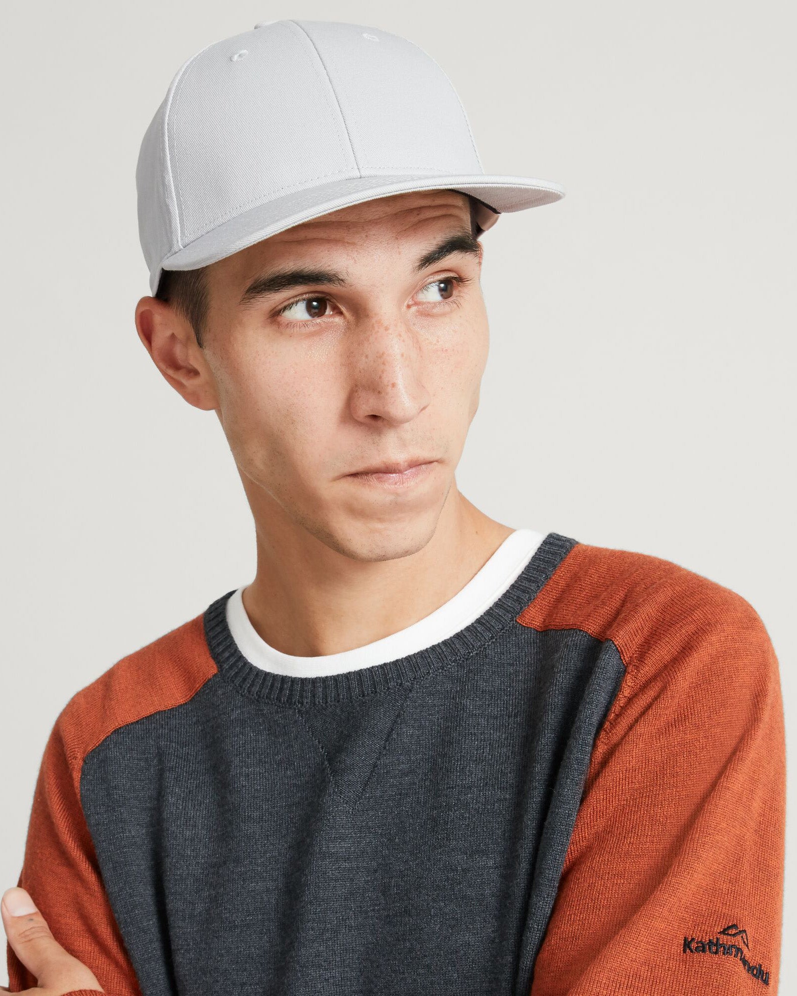 Medwin Low Cap Steel Grey - Stylish & Comfortable Baseball Hat for Men & Women - Perfect for Outdoor Sports, Casual Wear & Sun Protection