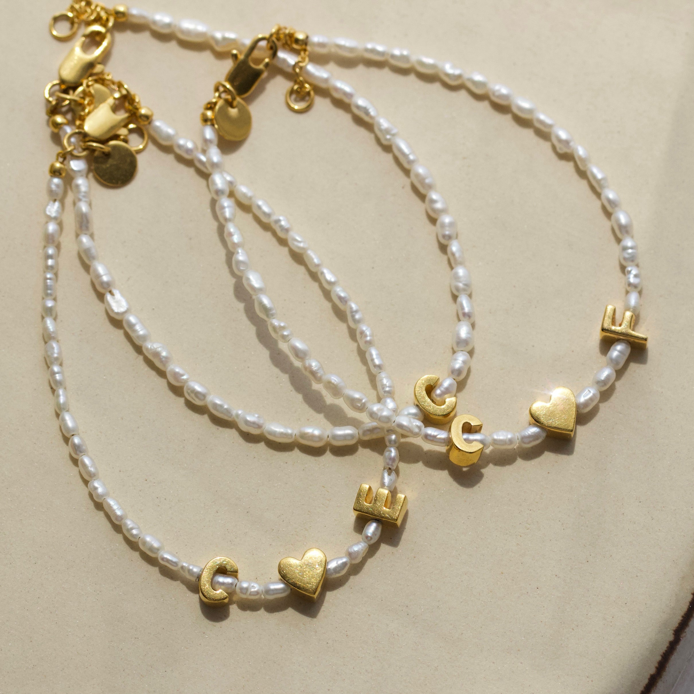 Custom Personalized Pearl Bracelet for Women - Elegant Handmade Jewelry Gift for Birthday, Anniversary & Special Occasions