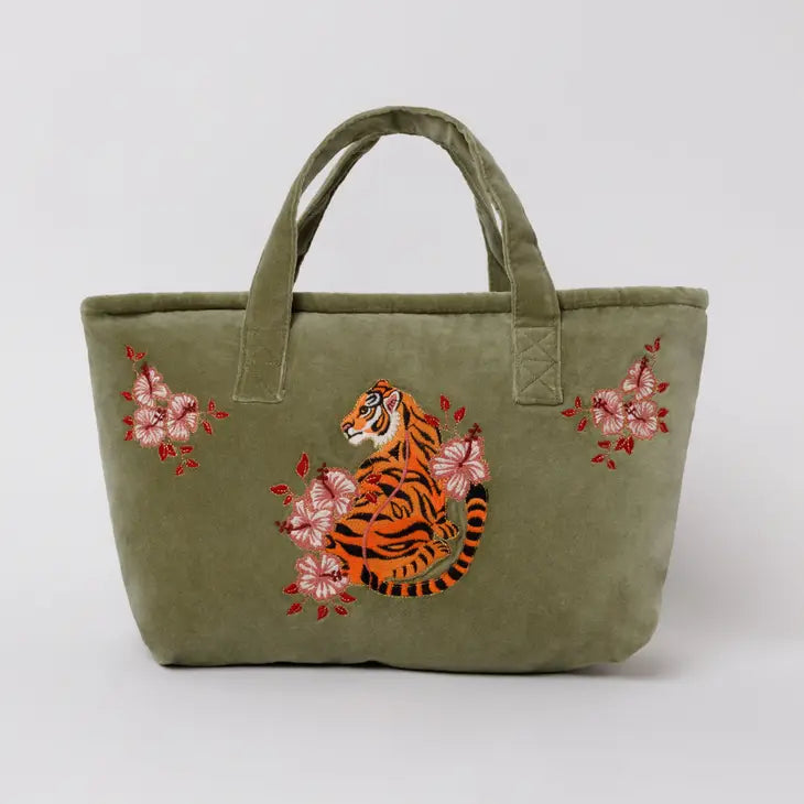 Tiger Day Bag Olive - Durable & Stylish Backpack for Hiking, Travel & Daily Use - Perfect for Outdoor Adventures & Commuting