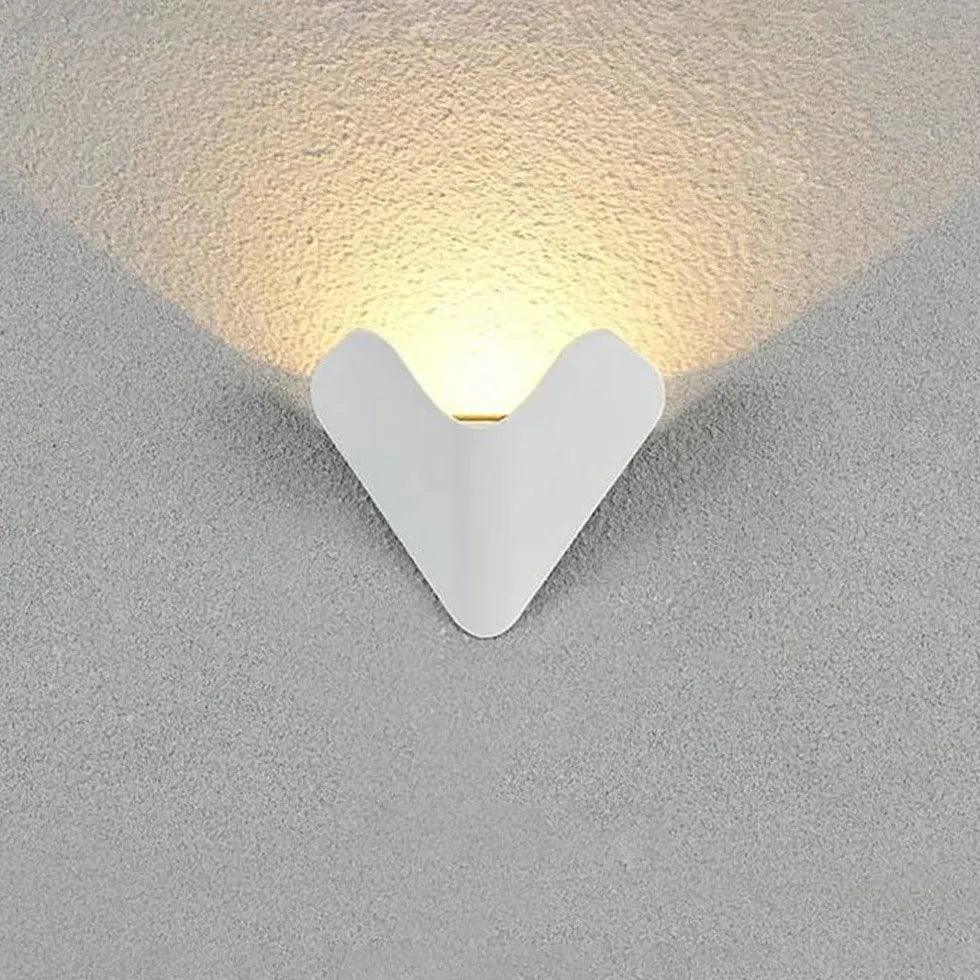 Modern Triangle Aluminum Outdoor Wall Light - Weatherproof Exterior Sconce for Patio, Garden, and Porch Lighting - Perfect for Entryway, Backyard, and Pathway Illumination
