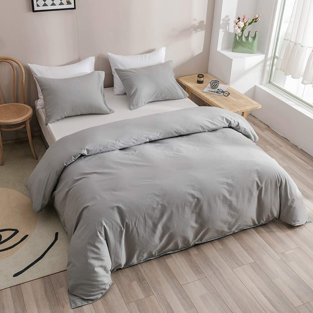 CLOTHKNOW Grey King Size Comforter Set - 3 Piece Soft Silver Bedding Set with 2 Pillowcases | Ultra Soft Microfiber Comforter for Bedroom, Guest Room & Hotel Use