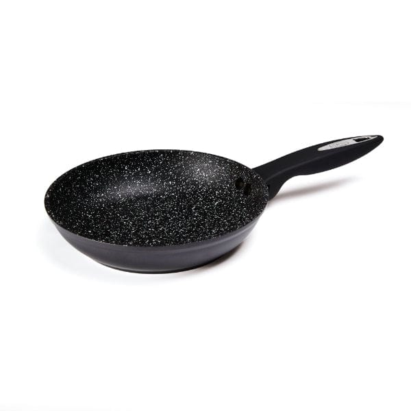 Zyliss Ultimate Nonstick Fry Pan 11 Inch - PFOA-Free Non-Stick Skillet for Healthy Cooking, Omelets & Pancakes - Perfect for Gas, Electric & Induction Stovetops - Dishwasher Safe & Oven Safe to 500°F