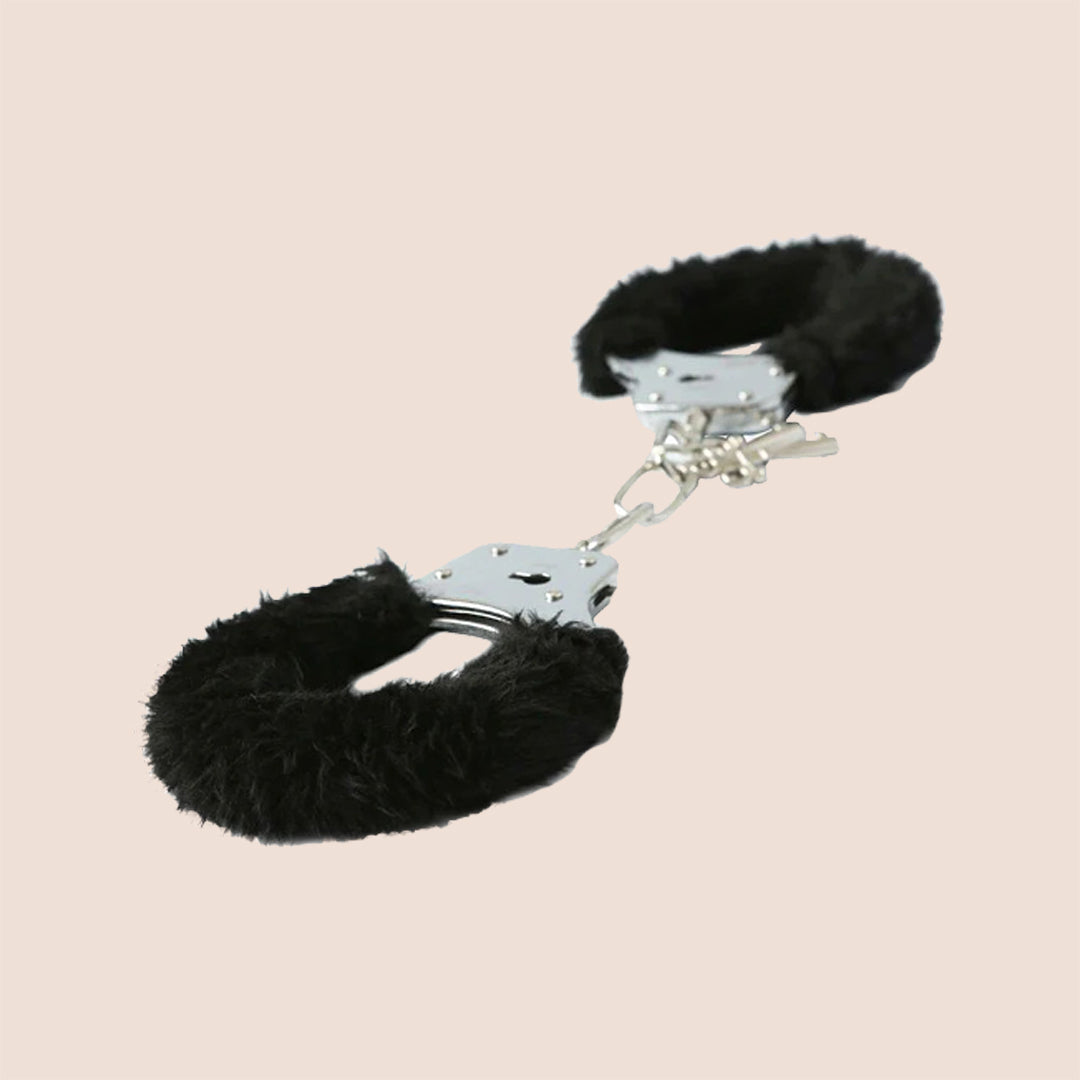 Sex & Mischief Black Furry Handcuffs - Nickel Free Metal Bondage Restraints for Couples Play, BDSM, Roleplay & Spicy Bedroom Fun