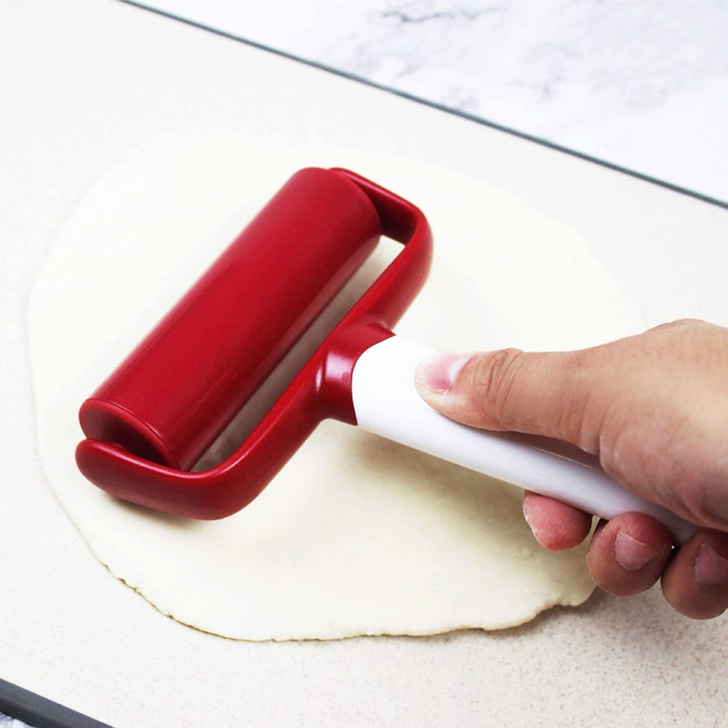 2-Piece Pizza Dough Docker and Roller Set - Professional Pizza Dough Tool for Perfect Crust, Bread & Pastry Making - Ideal for Home Baking and Restaurant Use