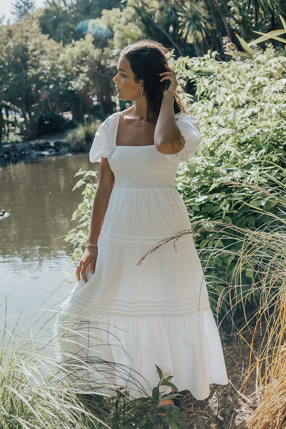 Elegant White Square Neck Bubble Sleeve Pleated Tiered Midi Dress for Women | Summer Wedding Guest Dress, Garden Party Outfit & Casual Date Night Attire