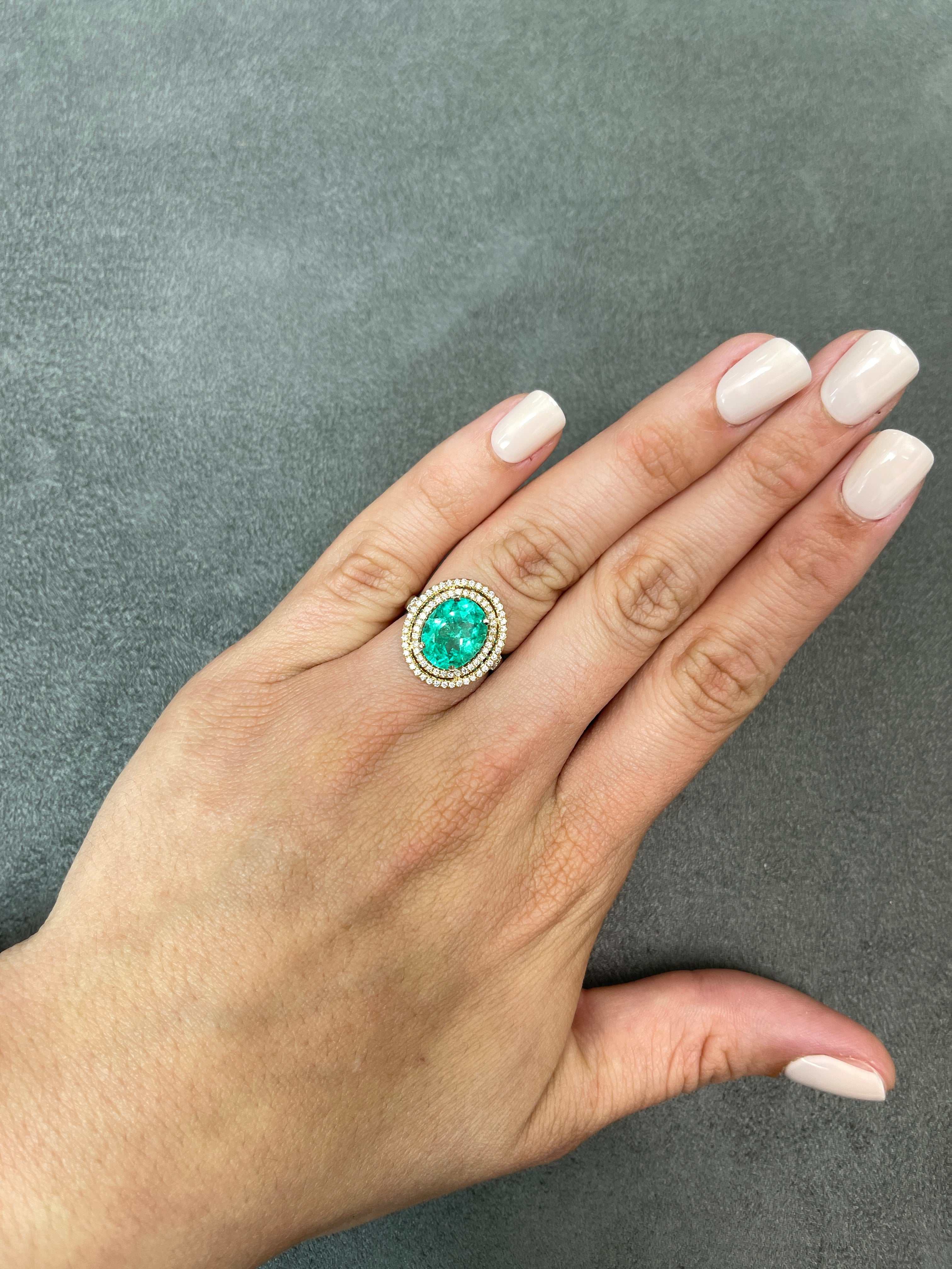 4.50tcw Natural Emerald Oval & Diamond Halo 18K Gold Statement Ring for Women | Elegant Wedding, Engagement & Anniversary Jewelry Gift