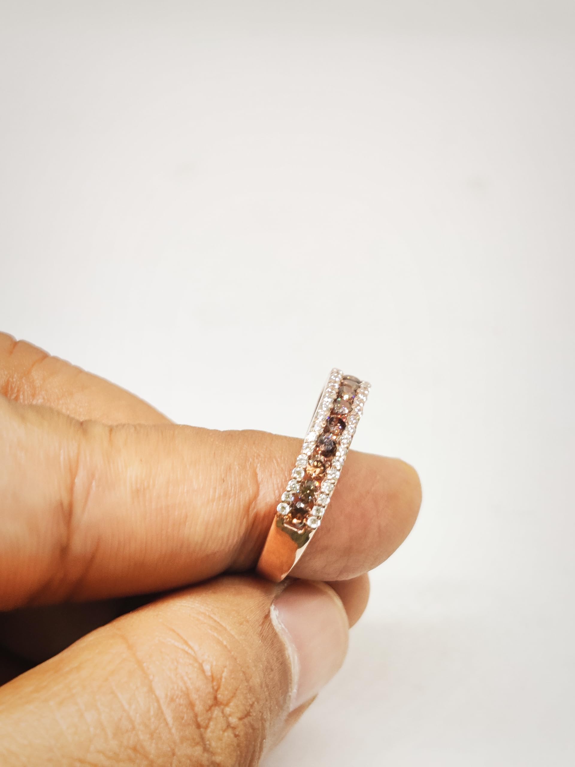 1.5Ct Simulated Brown & White Diamond Wedding Anniversary Band Ring - 14K Rose Gold Plated, Elegant Stackable Ring for Women, Perfect for Anniversary Gifts, Valentine's Day & Special Occasions