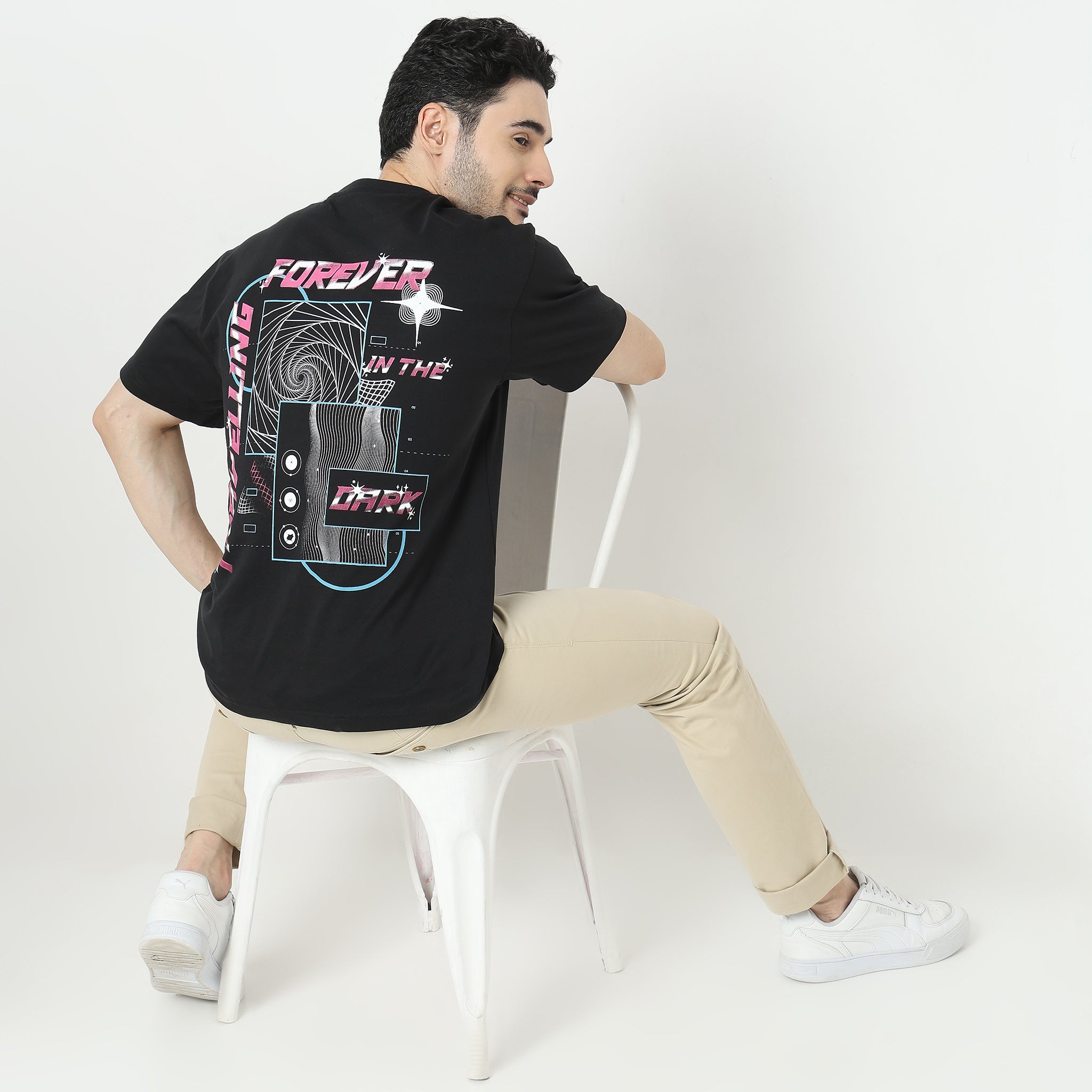 Trendy Oversized Graphic T-Shirt for Men & Women - Soft Cotton Vintage Tee - Perfect for Casual Wear, Street Style & Everyday Outfits