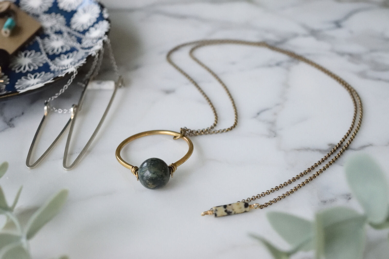 Jovy Rockey Elegant Jewelry Necklace for Women - Dainty Pendant Necklace for Everyday Wear, Gift Giving & Special Occasions