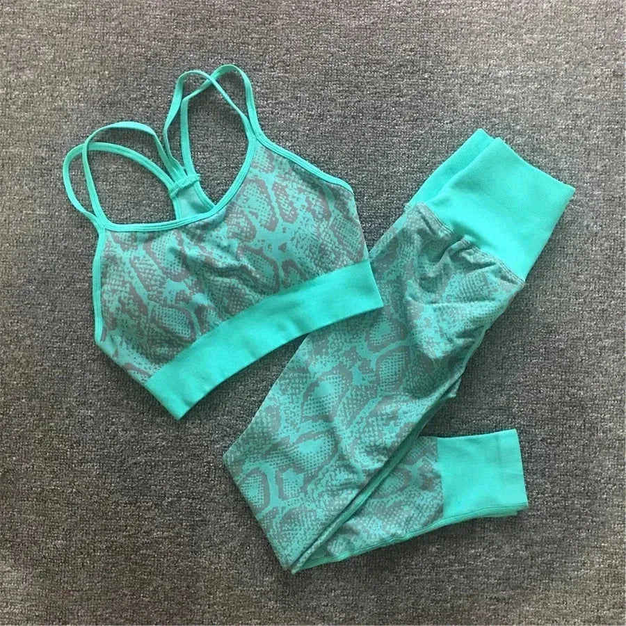 1PCS Women's Snake Print Seamless Yoga Set - Scrunch Tracksuit, Workout Gym Leggings & Running Pants for Women | High Waisted Fitness Outfit for Yoga, Gym, Running & Lounge Wear