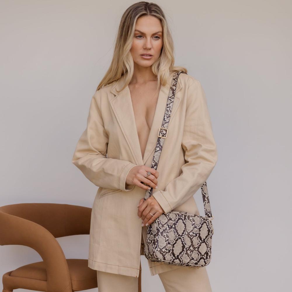 Stylish Sidekick Leather Crossbody Bag with Snake Print - Perfect for Everyday Use, Travel & Fashion Accessories