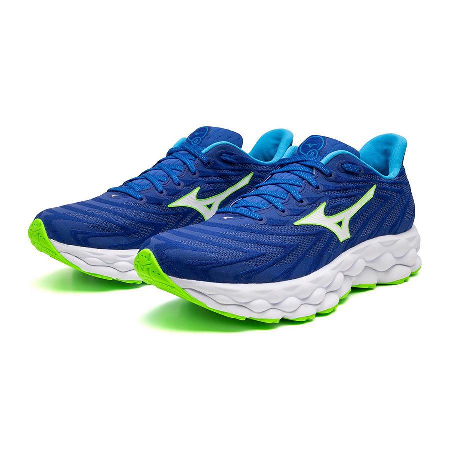 Nike Men's Wave Sky 8 Running Shoes - Lightweight Cushioned Sneakers for Jogging, Training & Gym Workouts