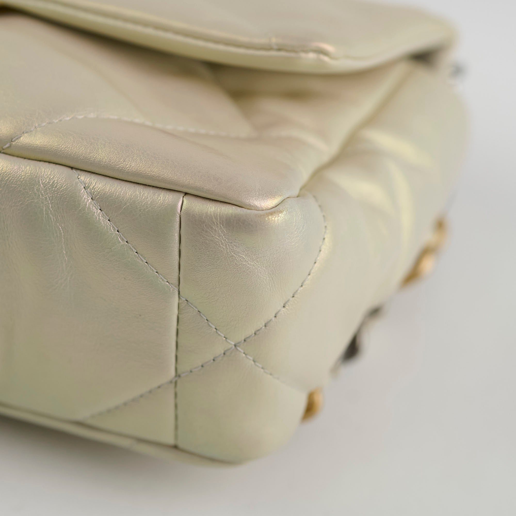 Chanel Small 19 Iridescent Pearl 31 Series Handbag - Luxury Designer Crossbody Bag for Women | Perfect for Evening Parties, Date Nights & Special Occasions