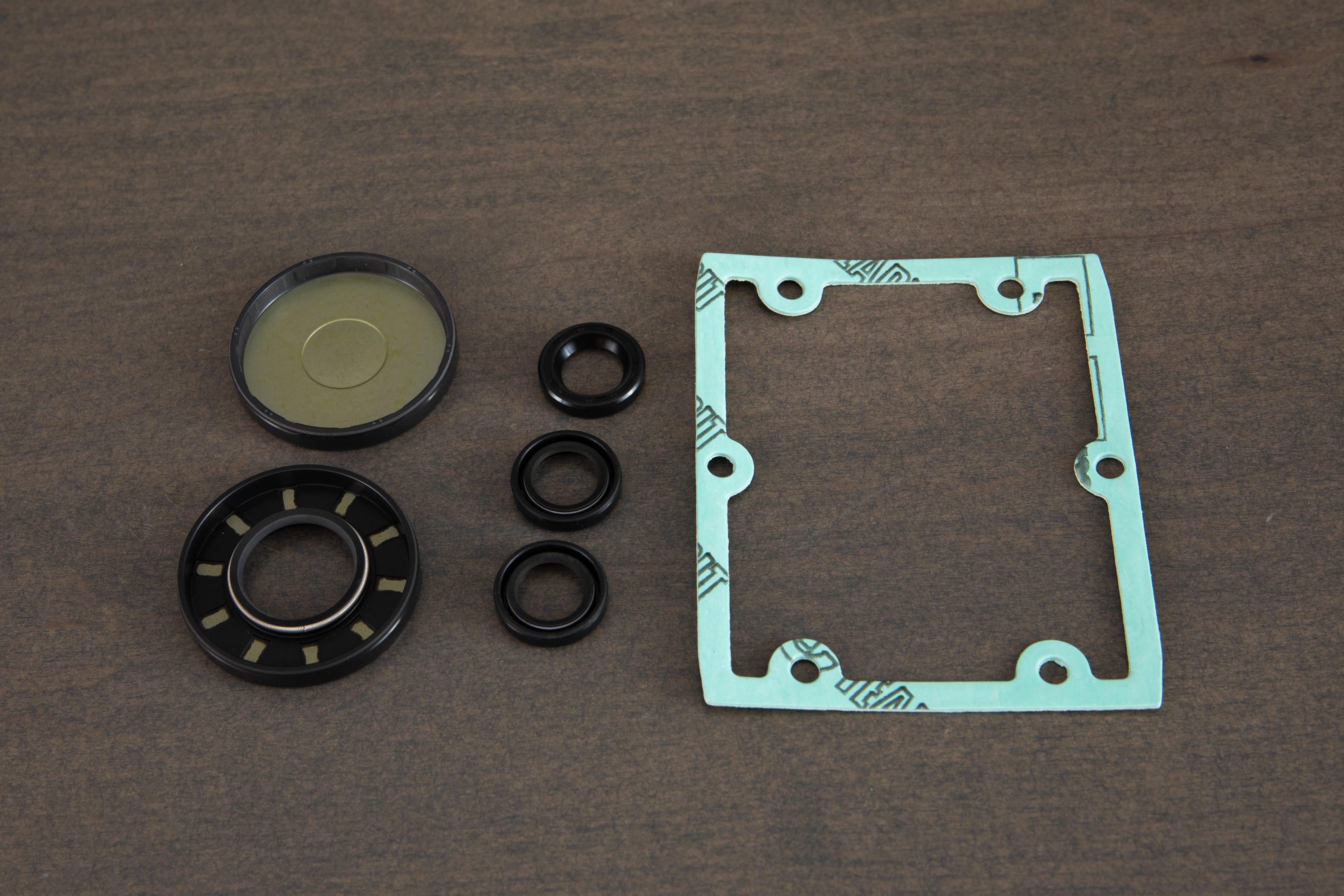 AR630 TSS Oil Seals - High Performance Rubber Seals for Automotive & Industrial Machinery - Perfect for Hydraulic Systems, Pumps, and Heavy Equipment