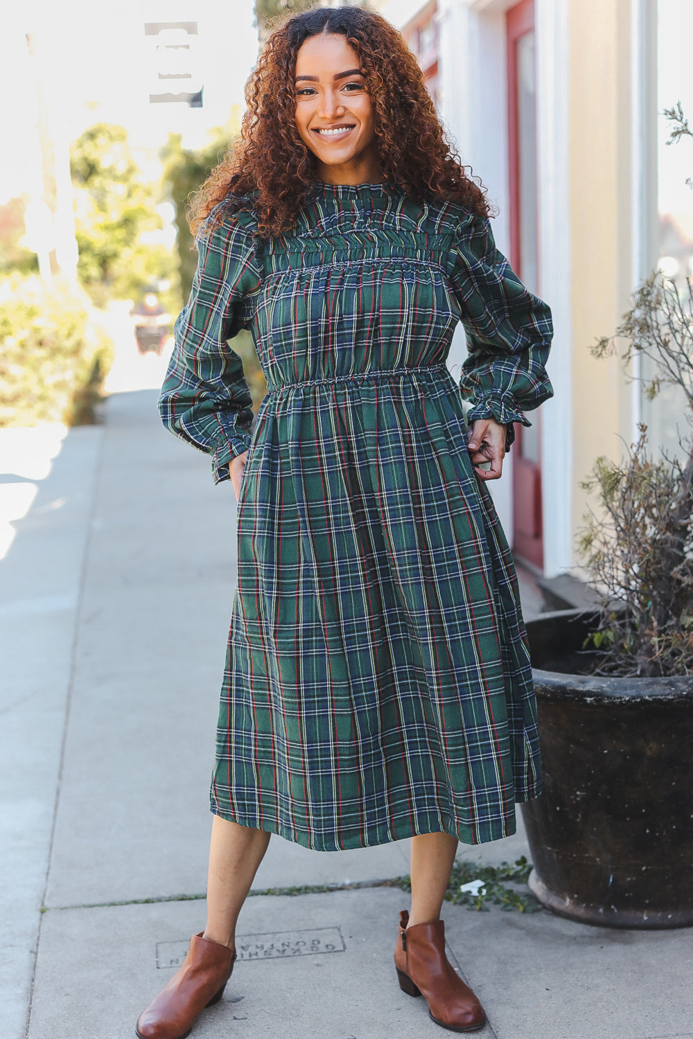Stylish Hunter Green Plaid Check Woven Pocketed Dress for Women | Casual & Office Wear | Perfect for Work, Dates & Special Occasions