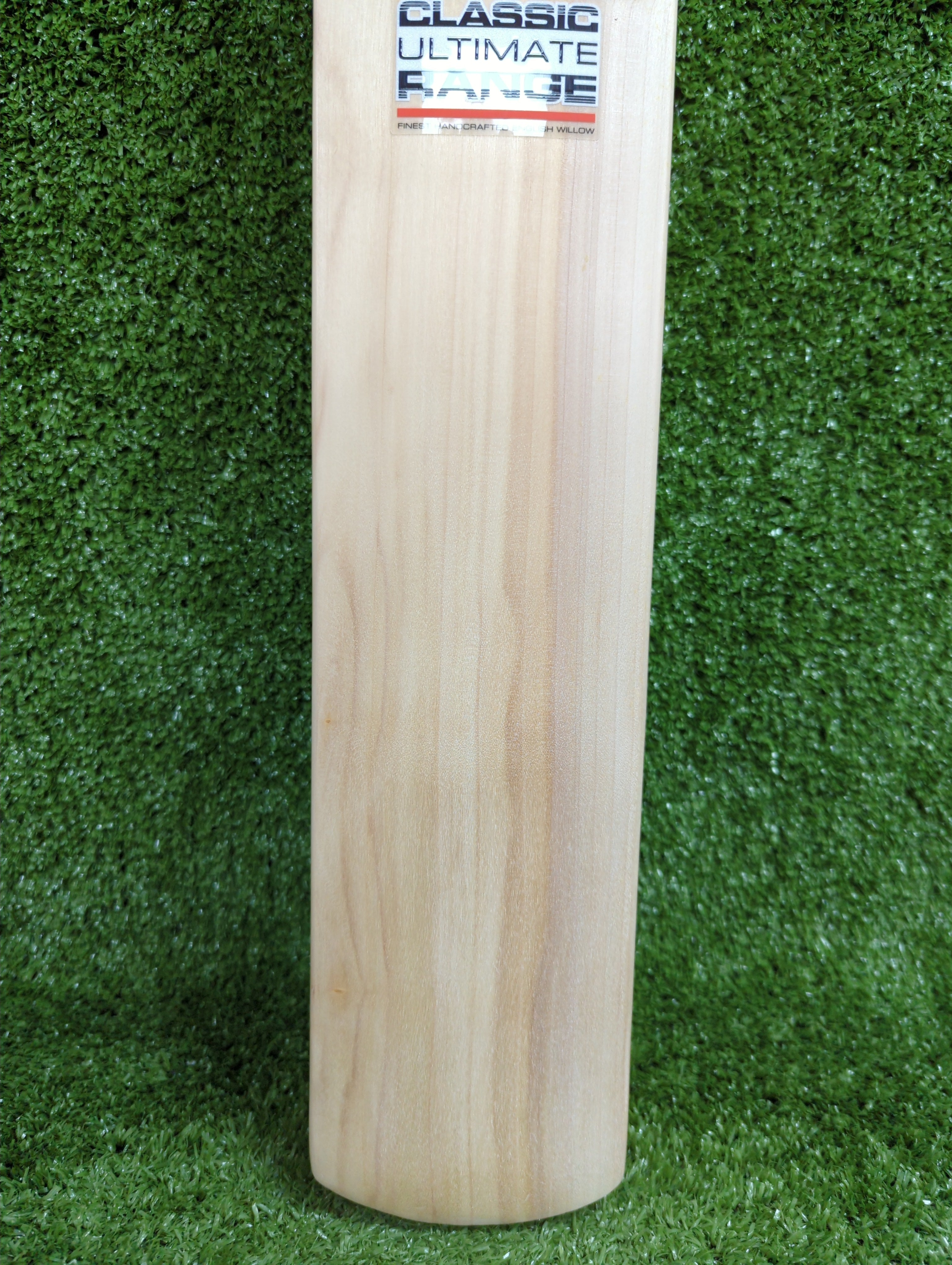 Gray Nicolls Classic Ultimate Range Youth Harrow English Willow Cricket Bat – Lightweight & Durable for Junior Players – Perfect for Practice & Matches