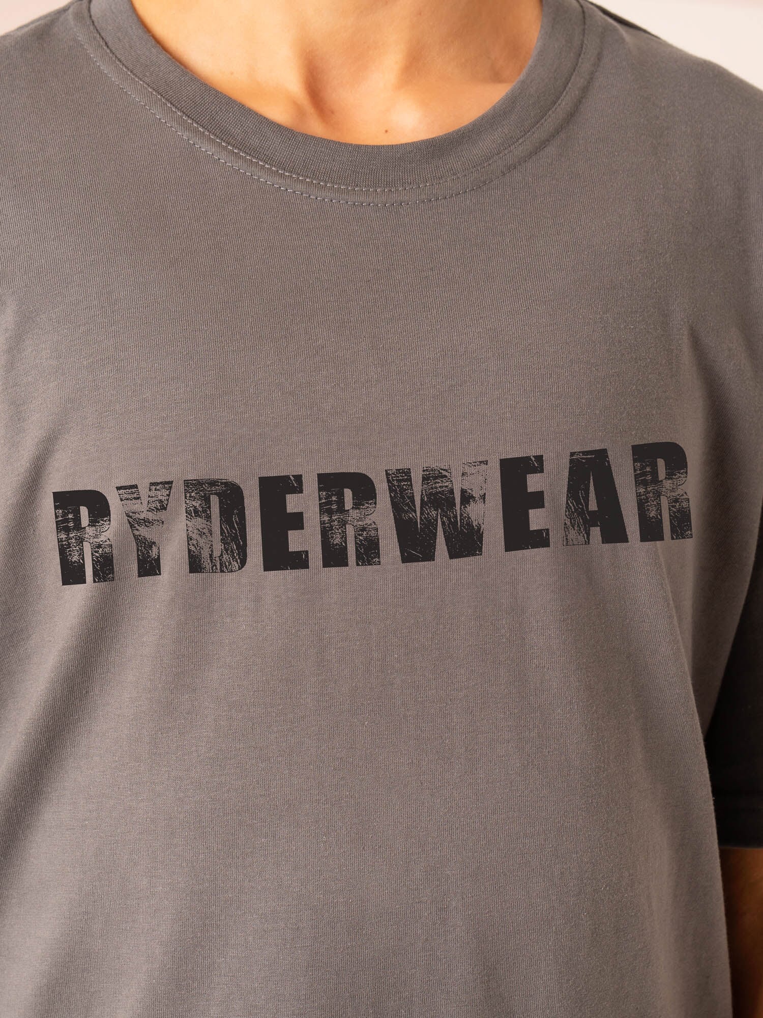 Premium Training T-Shirt for Men & Women - Charcoal Gray - Moisture Wicking & Breathable Workout Tee - Perfect for Gym, Running & Fitness Activities