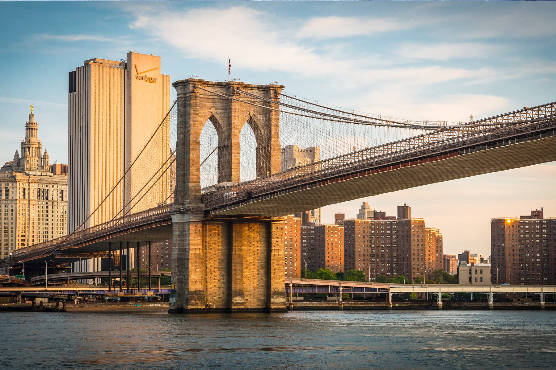 1000 Piece Wooden Jigsaw Puzzle - Brooklyn Bridge New York City Skyline, Adult Puzzle Challenge, Large 29.5