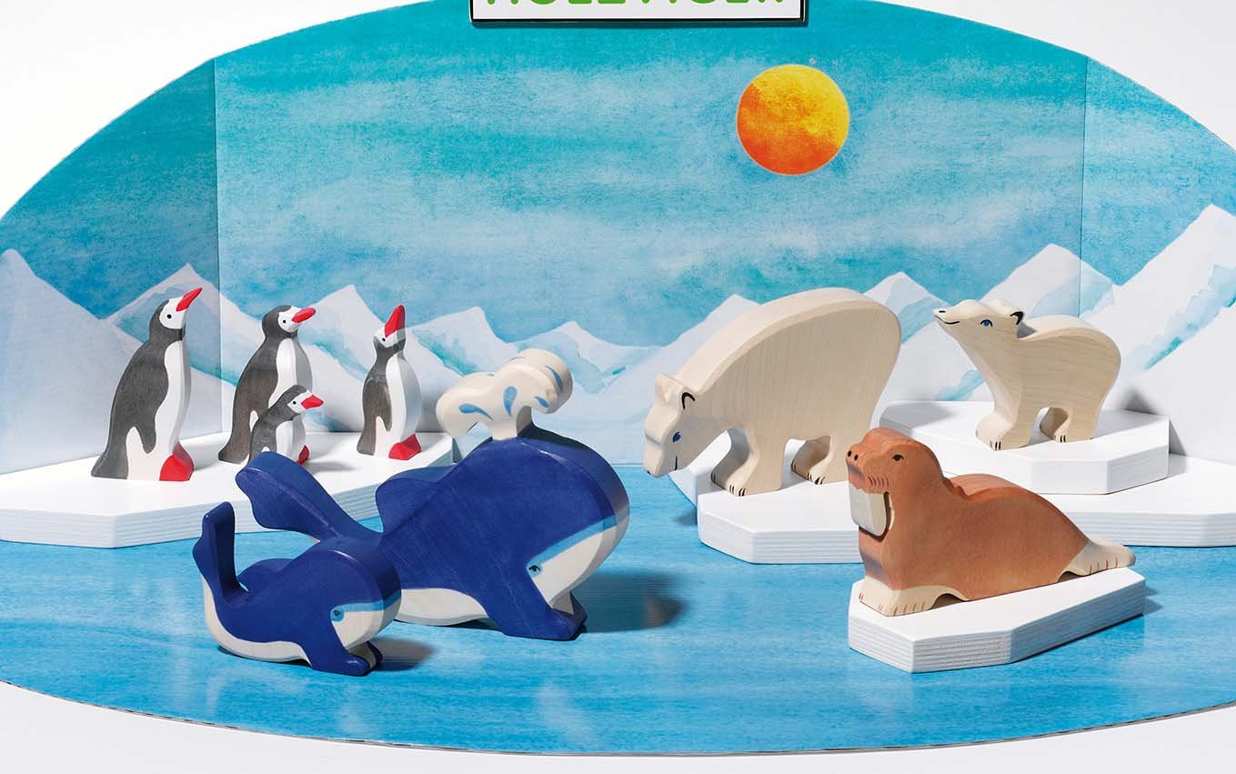 Holztiger Little Blue Whale Wooden Toy Figure - Handcrafted Eco-Friendly Whale Figurine for Kids' Ocean-Themed Play & Nursery Decor