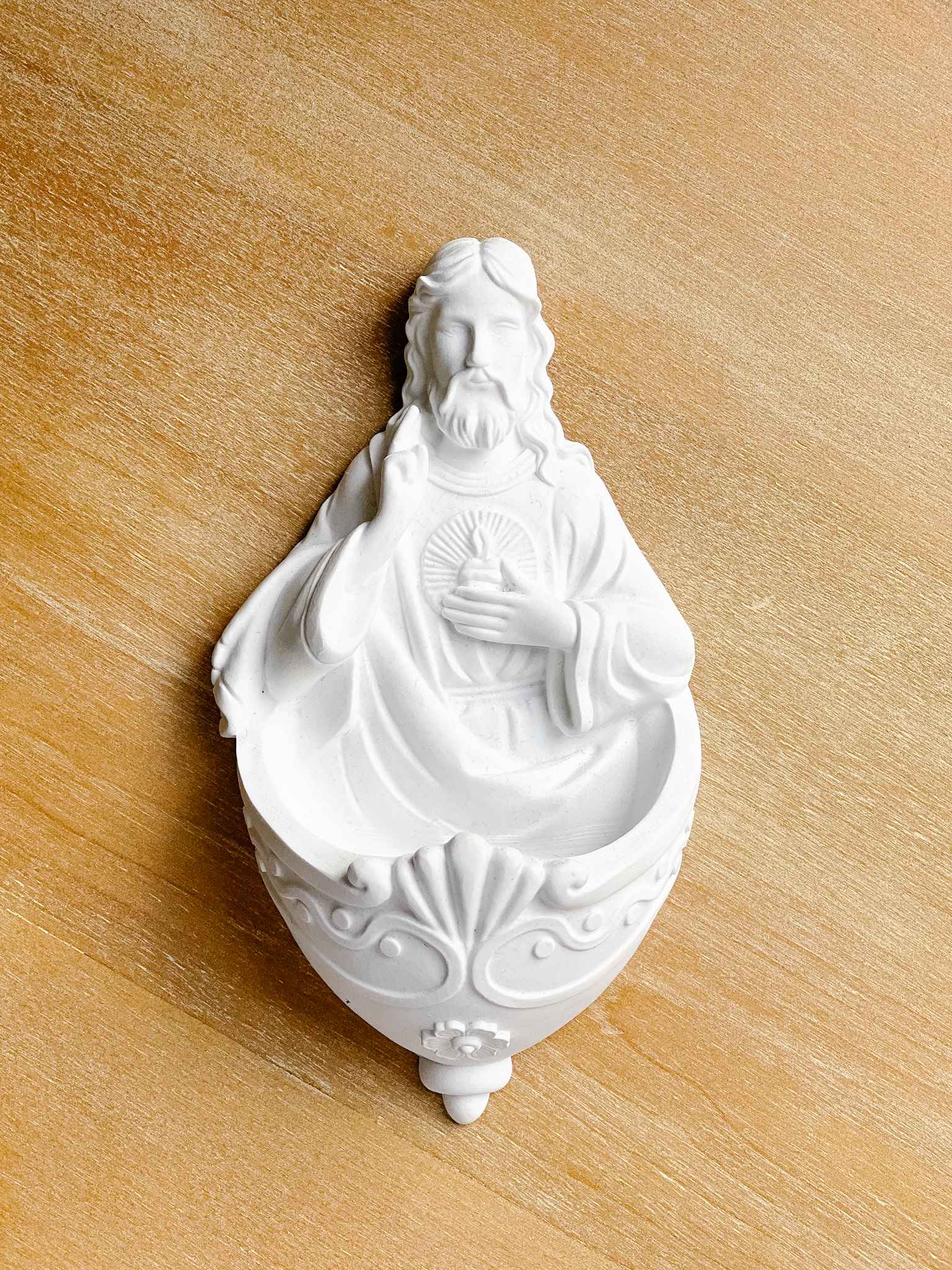 Sacred Heart Holy Water Font - Catholic Religious Wall Decor for Home, Church & Prayer Room - Perfect for Baptism, Blessings & Spiritual Decor