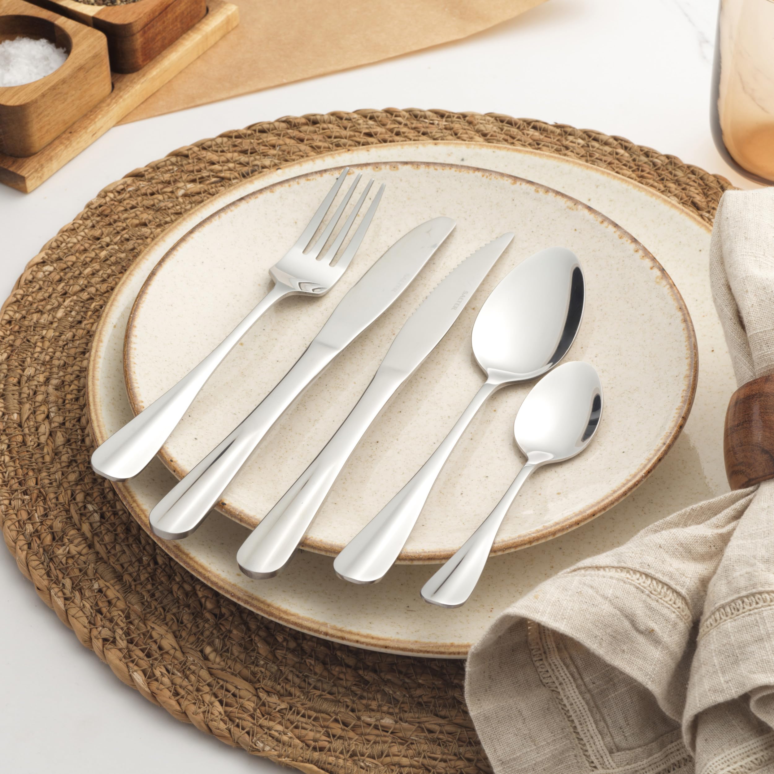 Salter BW03142 Elegance Newbury 24-Piece Stainless Steel Cutlery Set - Service for 6 (Forks, Knives, Teaspoons & Tablespoons) | Dishwasher Safe Dinnerware | Perfect for Family Dinners, Dinner Parties & Restaurant Use