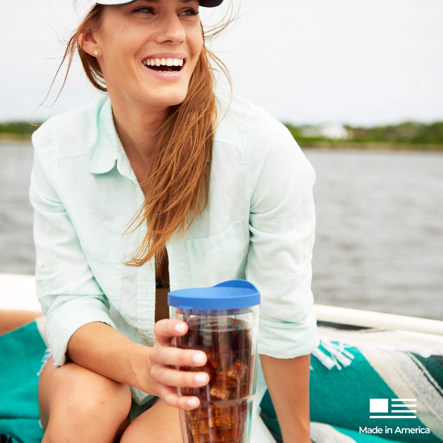 Tervis 24-Ounce Quartz Insulated Tumbler with Lid - Perfect for Hot & Cold Drinks at Home, Office or Travel