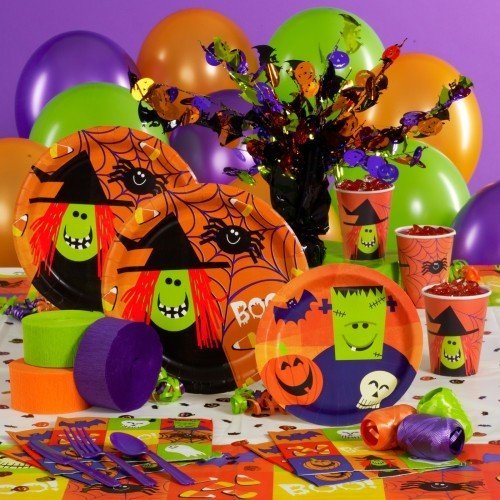 Creative Converting Spooky Friends Halloween Beverage Napkins - 18 Count Pack | Halloween Party Decorations, Dinnerware & Paper Goods for Spooky Celebrations