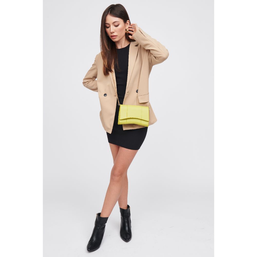 Chenta Crossbody Bag for Women - Stylish & Lightweight Shoulder Purse - Perfect for Travel, Shopping & Everyday Use