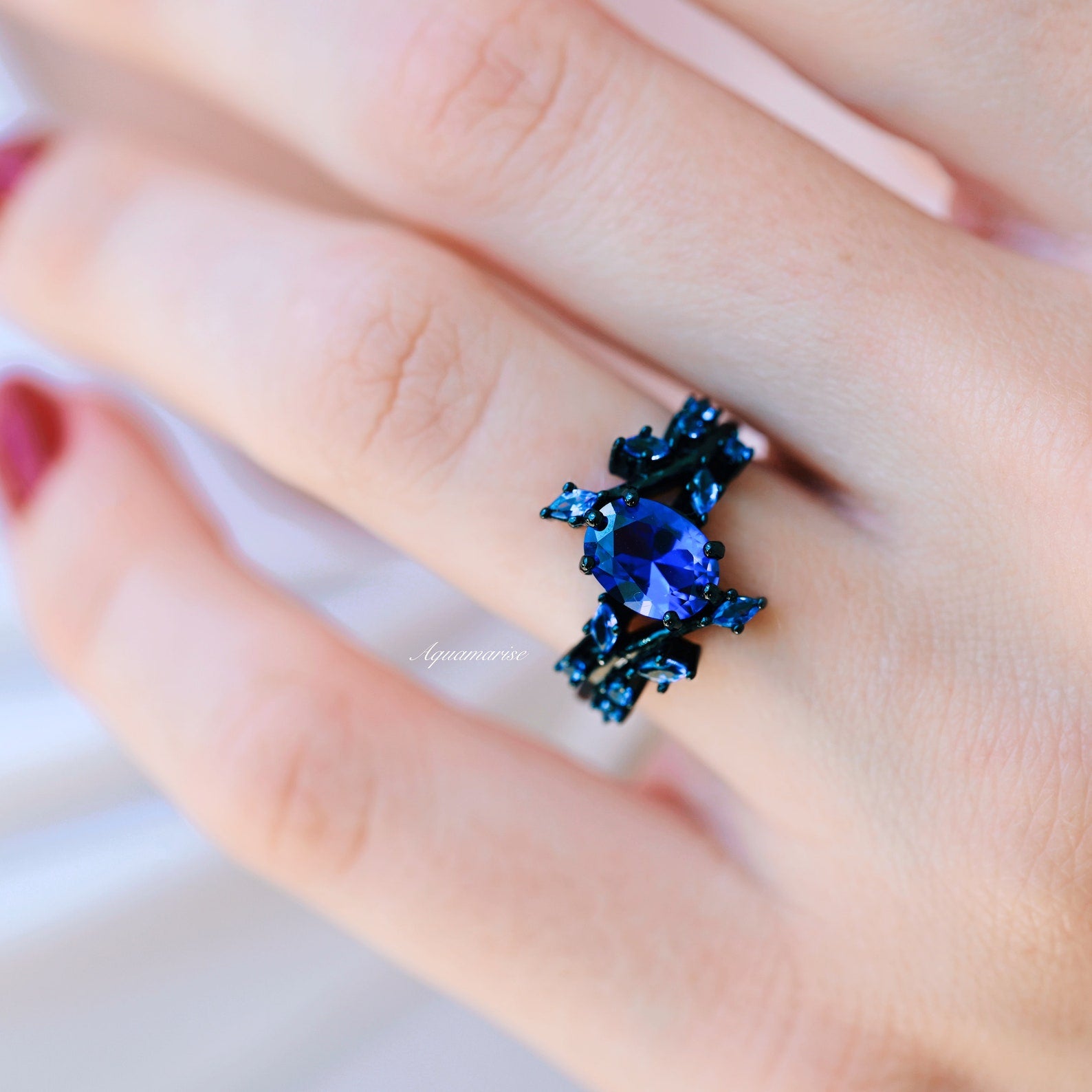 Cornflower Blue Sapphire Leaf Engagement Ring - Black Rhodium Filled Sterling Silver - Perfect for Wedding, Proposal & Anniversary Gifts