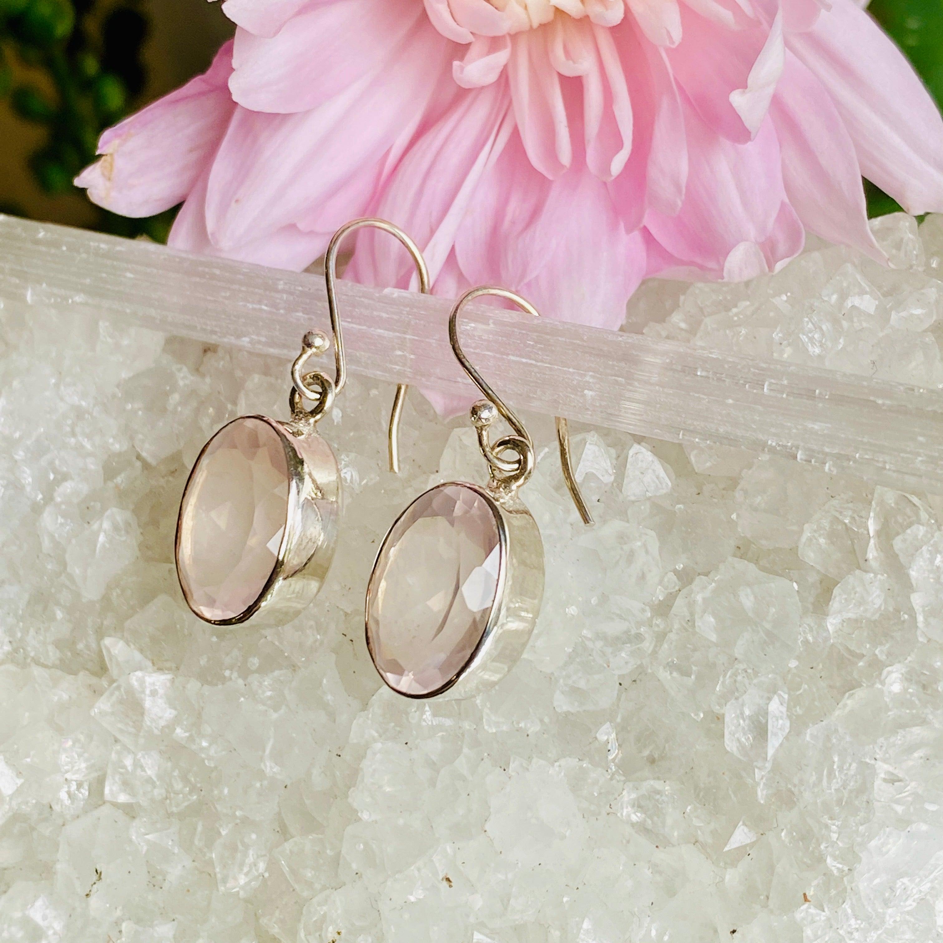 Rose Quartz Faceted Oval Earrings KEGJ792 – Elegant Healing Crystal Jewelry for Women, Perfect for Gifts, Meditation & Everyday Wear