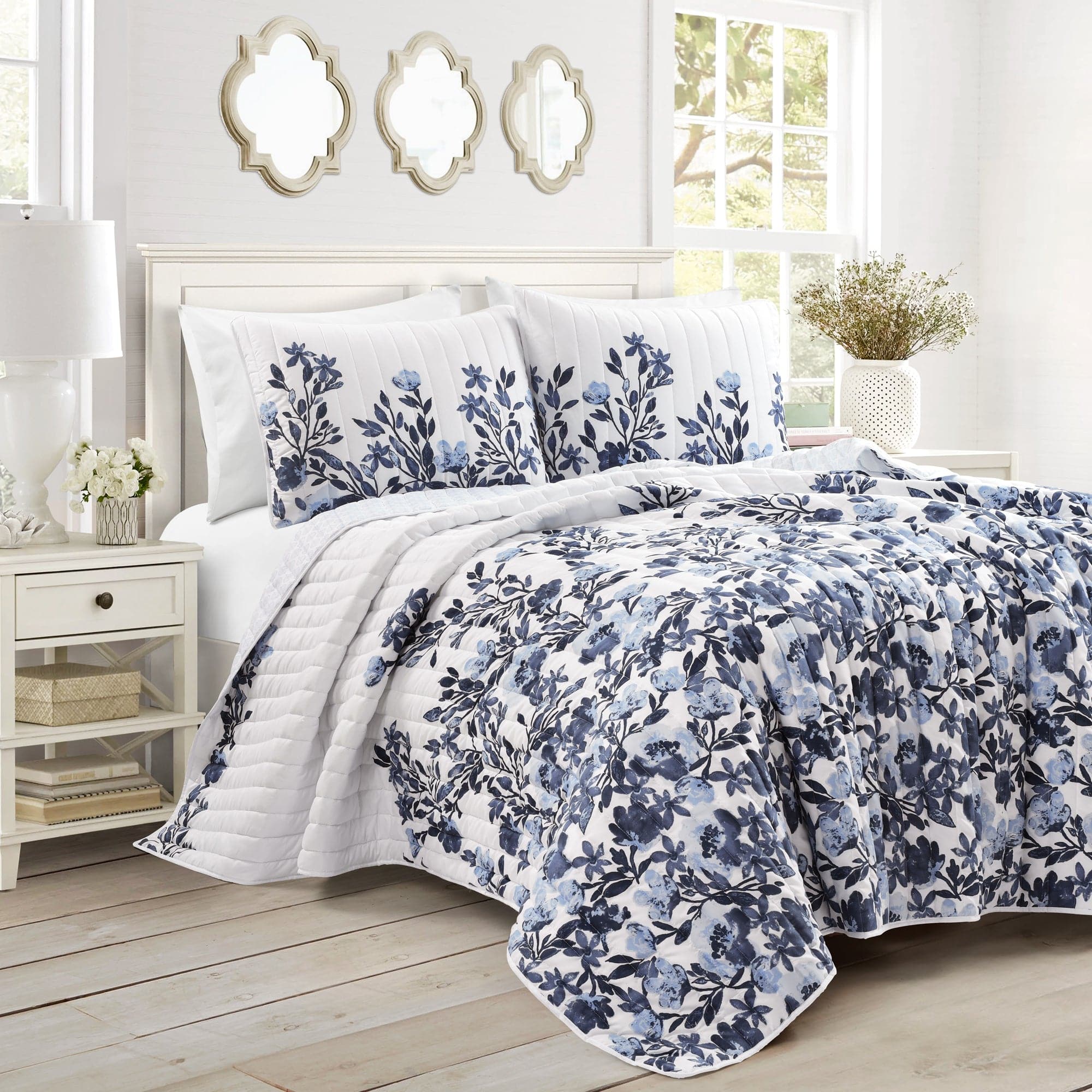 Navy_White