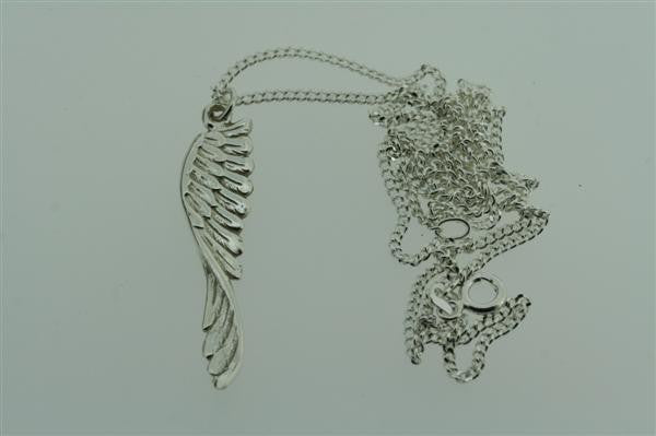 Stylish Flying Wing Pendant Necklace with 55cm Link Chain - Perfect for Everyday Wear, Gifts & Special Occasions